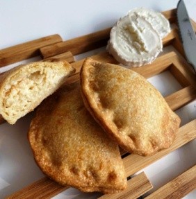Mini Empanada Queso De Cabra 50G